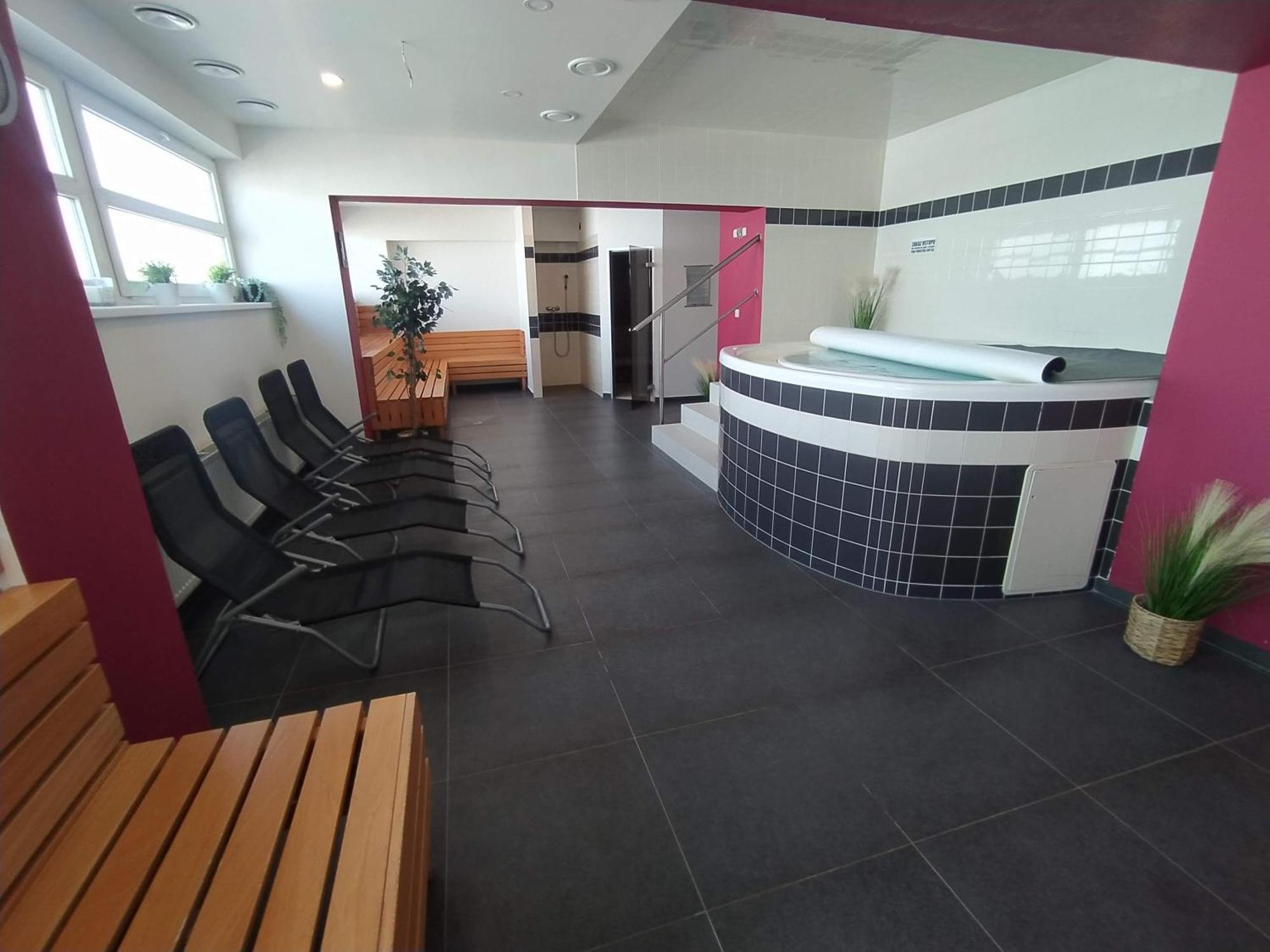 Hotel S-Centrum Benesov  Εξωτερικό φωτογραφία