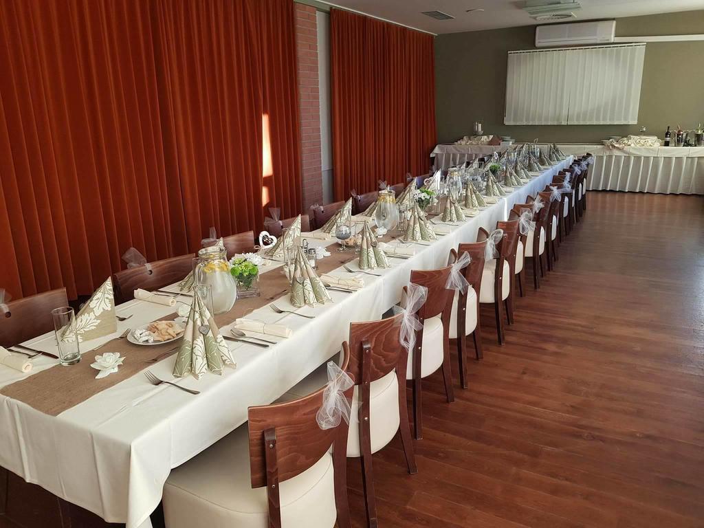 Hotel S-Centrum Benesov  Εξωτερικό φωτογραφία